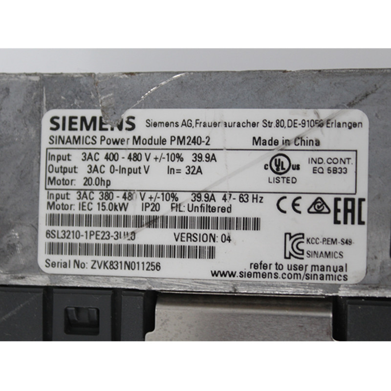 SIEMENS 6SL3210-1PE23-3UL0