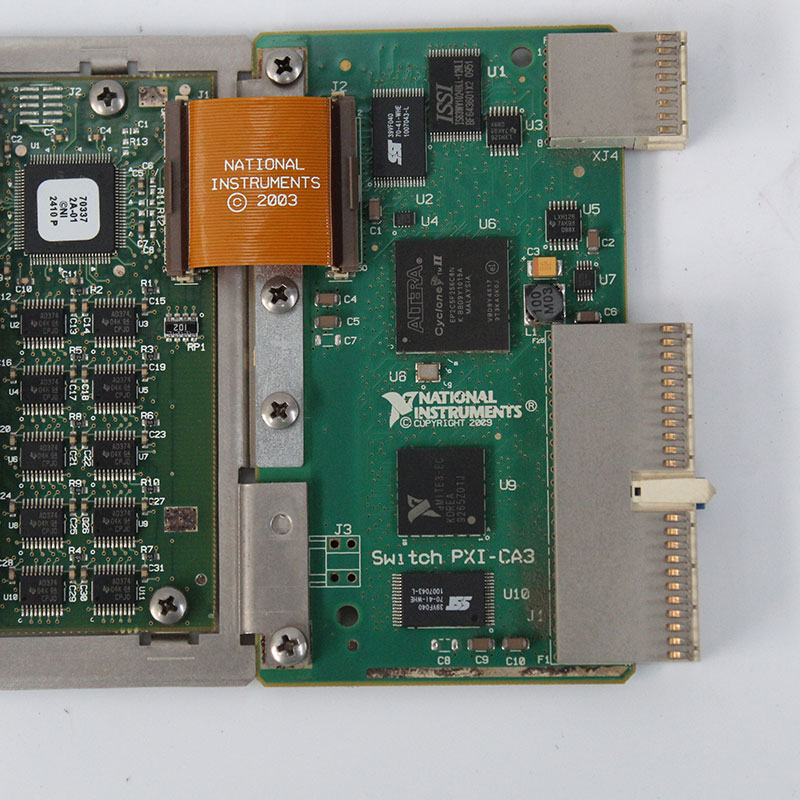 NI PXI-2570