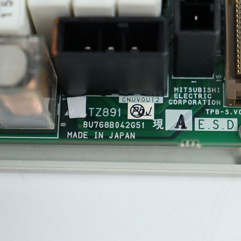  BU768B042G51 